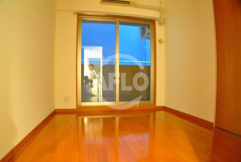 居室・リビング　エステムコート心斎橋アルテール　洋室