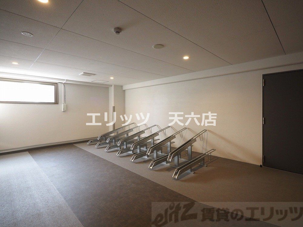 その他共有部分　駐車場