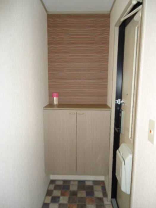 玄関　103 玄関