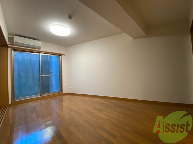 居室・リビング　１１帖のリビングです。広々としていますね。