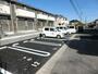 駐車場　敷地内に駐車場もあります