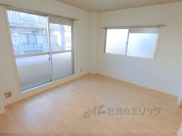 居室・リビング　洋室