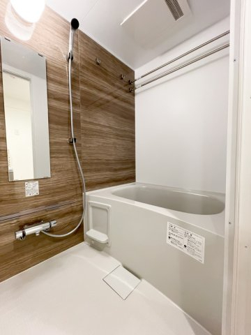 バス・シャワールーム　別部屋参考写真