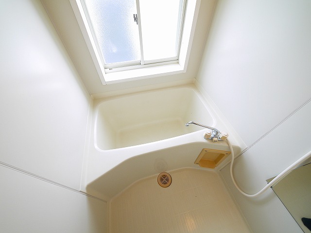 バス・シャワールーム　日々の暮らしに欠かせないお風呂です