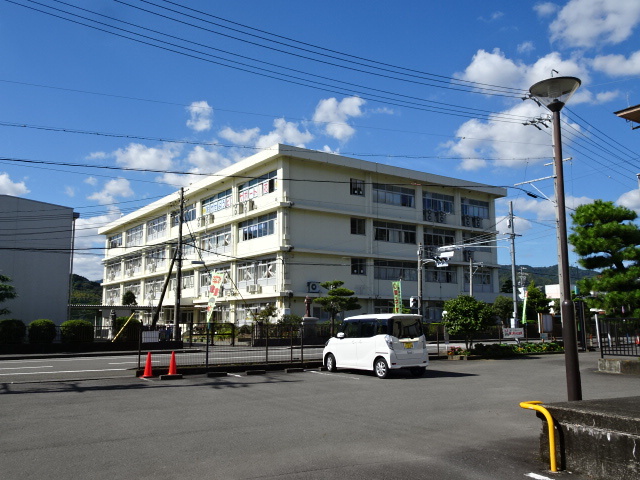 小学校　葉梨小学校（小学校）まで1386m