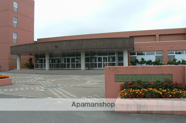 高校・高専　緑陵高校（高校・高専）まで493m