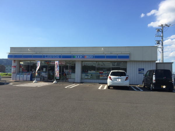 コンビニ　ローソン（コンビニ）まで500m