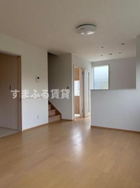 居室・リビング　同仕様　同施工会社　リビング