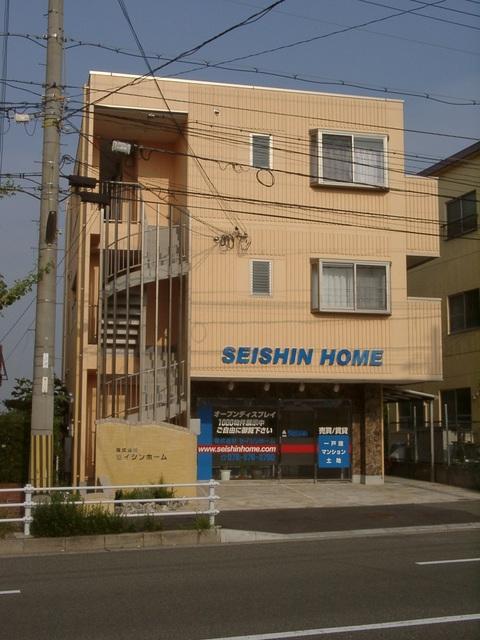 建物外観　ＲＥＰＲＯ神戸西店　０７８ ９７６ ０８８８