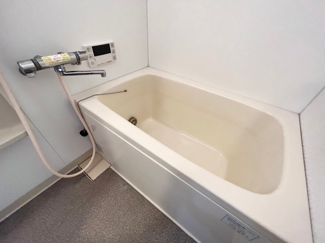 バス・シャワールーム　詳細は、RISUMO江坂本店までお問合せください♪