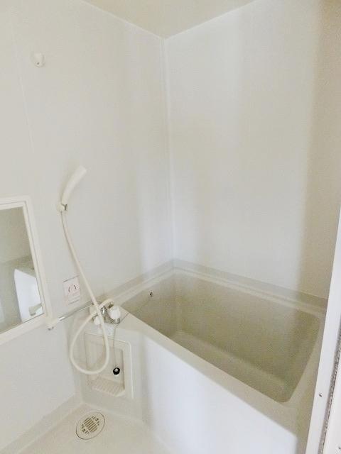 バス・シャワールーム　くつろげそうなバスルーム