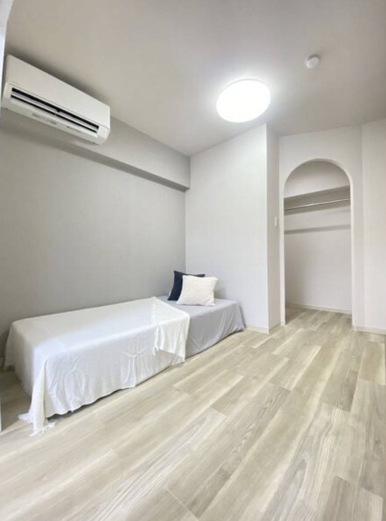 セキュリティ　★洋室4.5帖のお部屋のお写真です★（家具はイメージです）
