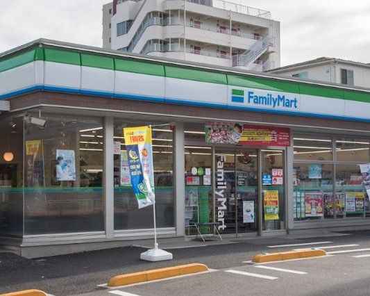 コンビニ　ファミリーマート江東石島店（コンビニ）まで100m