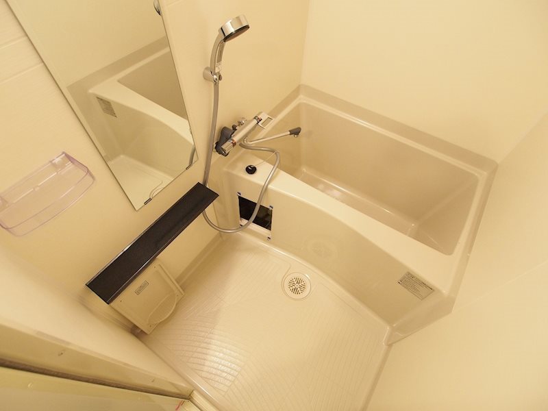 バス・シャワールーム　同施工会社の同仕様写真です。