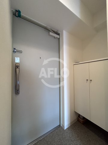 玄関　ルーヴェンブルン豊津　玄関