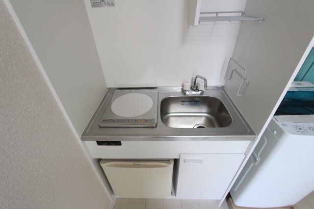 キッチン　1階の写真です