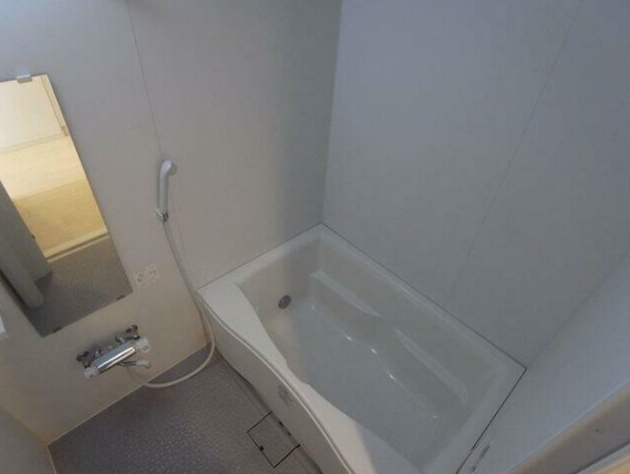 バス・シャワールーム　清潔な浴室！