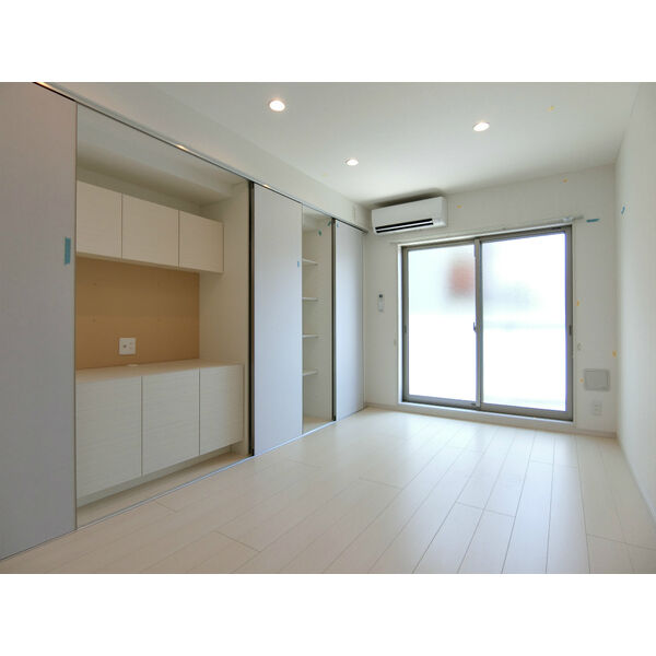 居室・リビング　※別室の参考写真の為、現況優先です。