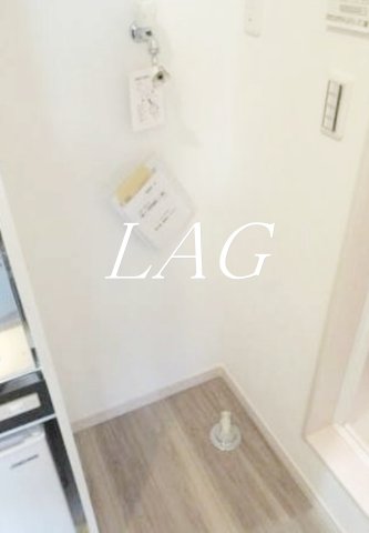 その他設備　室内洗濯機置場になります。