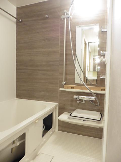 バス・シャワールーム　バス