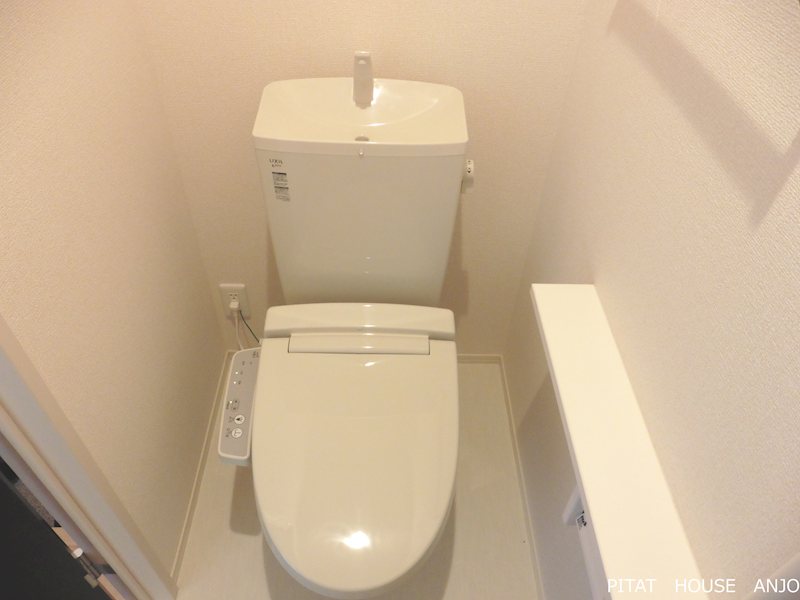 トイレ　参考写真