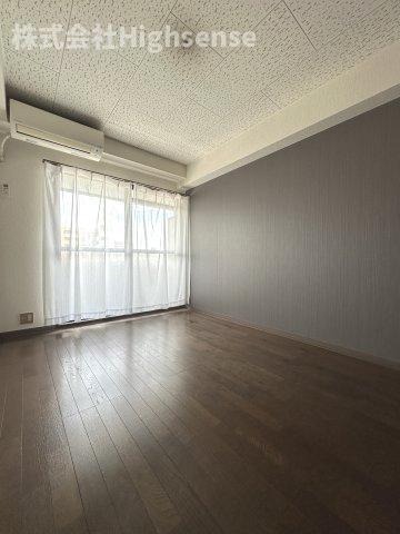 居室・リビング　ゆったりとした居間です