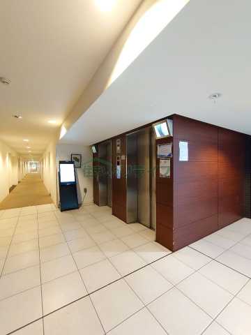 ロビー　コンフォリア駒場