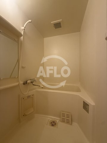 バス・シャワールーム　SQUARE　浴室