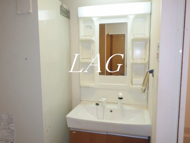 洗面設備　洗面台です。