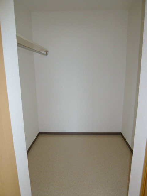 収納　ウォークインクローゼット