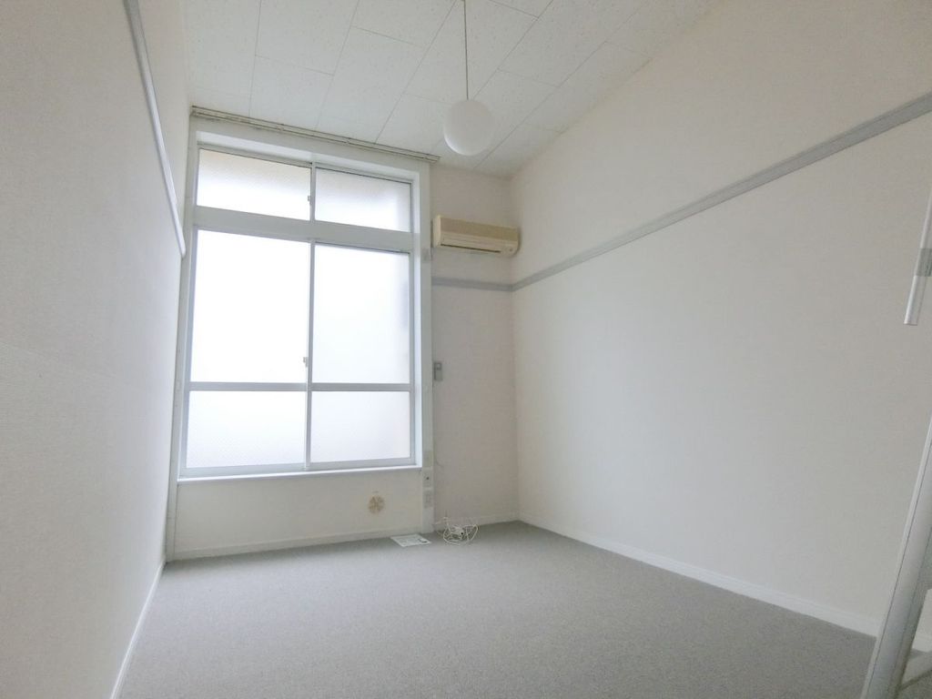 居室・リビング　収納