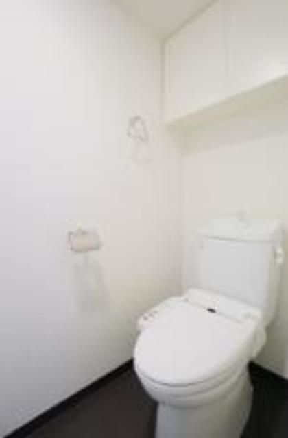 トイレ　プラチナコート広尾