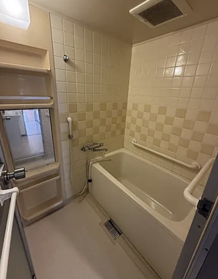 バス・シャワールーム　きれいなお風呂です