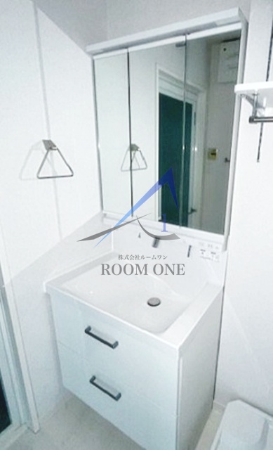 洗面設備　洗面台です。