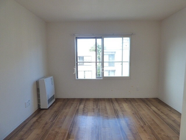 居室・リビング　同号室タイプ写真