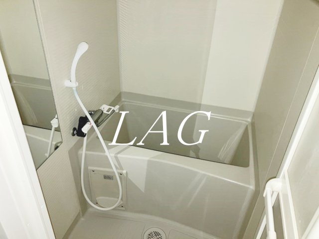 バス・シャワールーム　お風呂です。