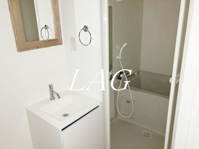 洗面設備　洗面台です。