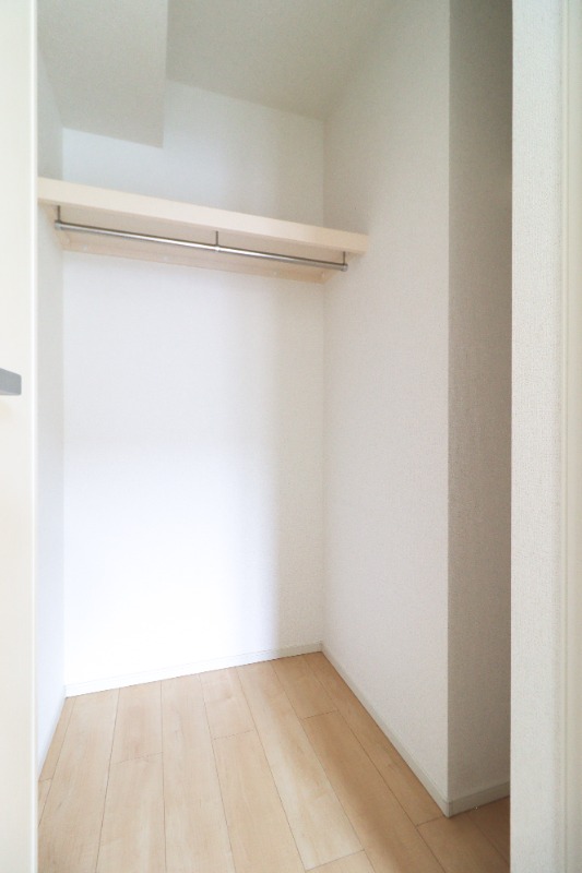 収納　図面と現状に相違がある場合には現状を優先