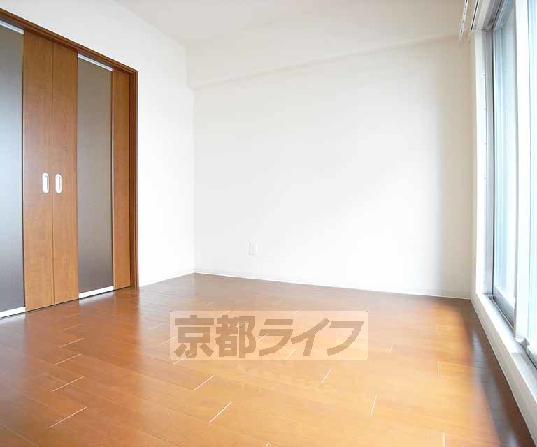 居室・リビング　綺麗な室内です。