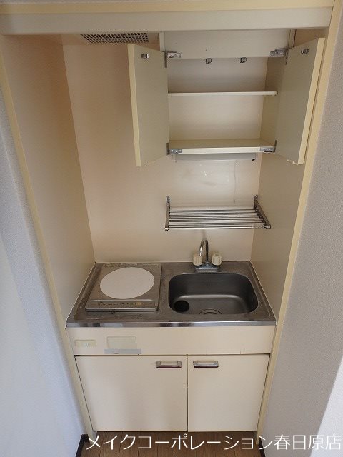 キッチン　写真は同型タイプ