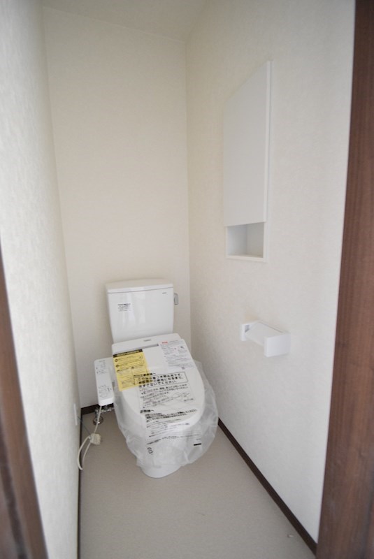 トイレ　温水洗浄
