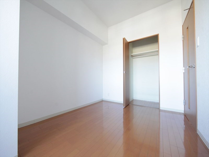 その他部屋・スペース　洋室6帖　クローゼット付（収納充実してます）