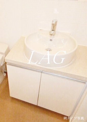 洗面設備　洗面台です。