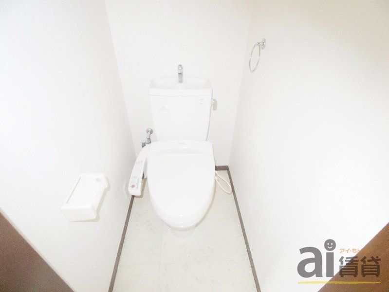 トイレ　～同仕様写真～