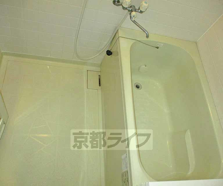 バス・シャワールーム　お風呂です。