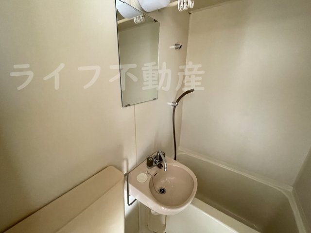 洗面設備　使いやすい洗面所です