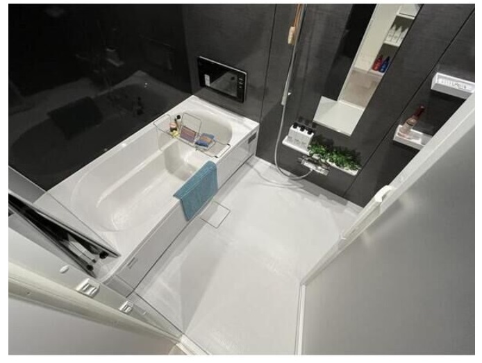 バス・シャワールーム　コンフォリア・リヴ谷町四丁目