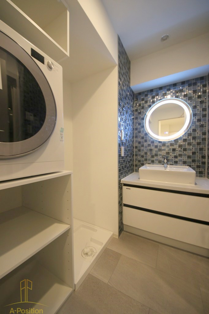 洗面設備　コンフォリア・リヴ谷町四丁目