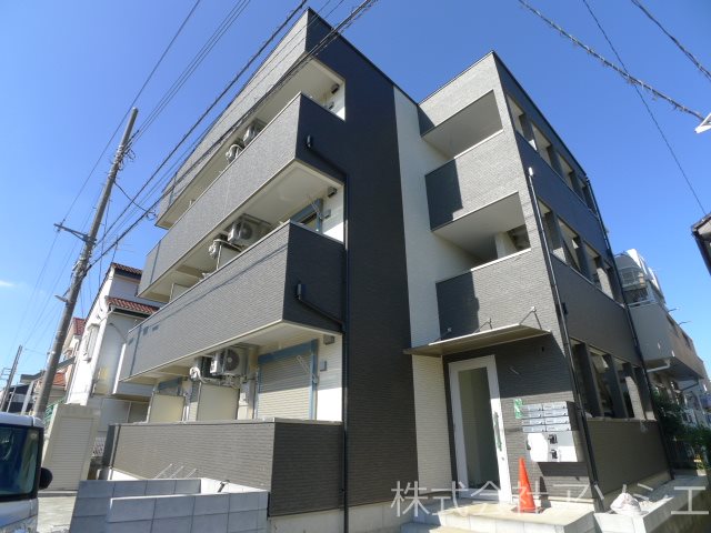 建物外観　メゾンドシエルのご紹介は住まいの窓口アソシエにお任せください