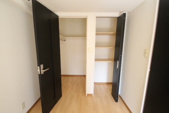 収納　※別号室の写真です